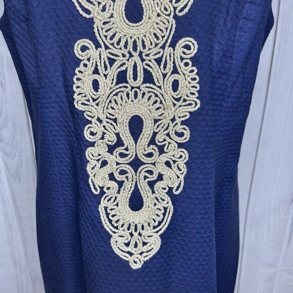 Lilly Pulitzer Suzette Shift Dress Size 12 True Navy Gold Trim Detail V-Neck - Picture 5 of 13